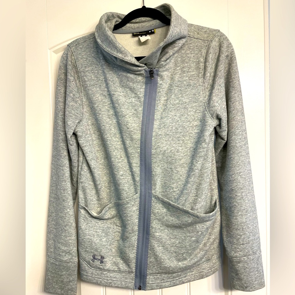 Under armor grey sweatshirt